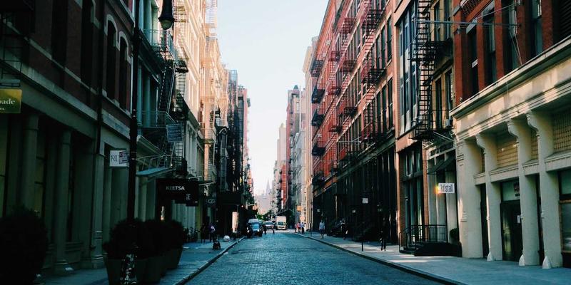 汉森24K美容仪：见证肌肤的“黄金蜕变期”，真实用户分享堪比金饰投资的美丽回报